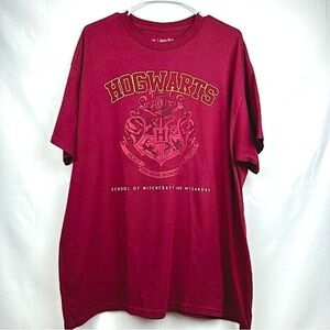 Harry Potter Hogwarts - School of Witchcraft and Wizardry - Burgundy -Women’s XL